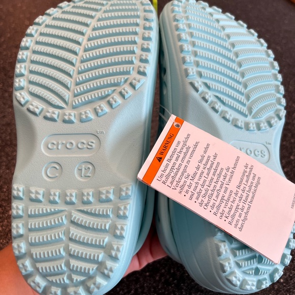 NWT CROCS Kids' Classic Floral Cut Out Clog - Picture 6 of 9